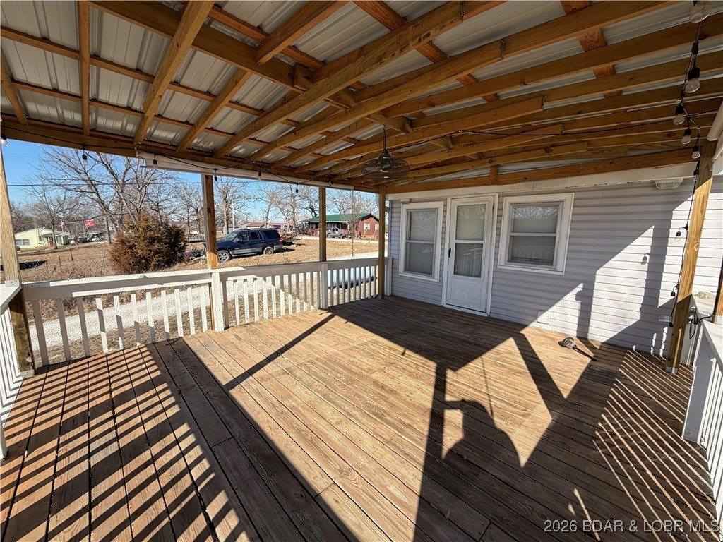 23130 Salley Drive, Warsaw, MO 65355