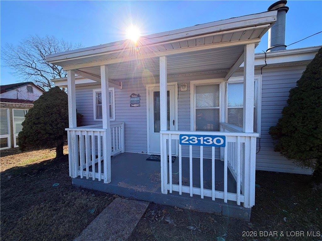 23130 Salley Drive, Warsaw, MO 65355