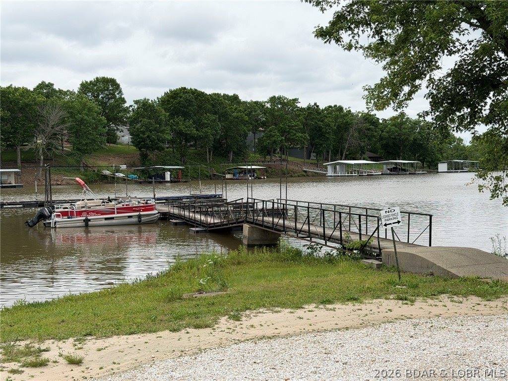 23130 Salley Drive, Warsaw, MO 65355