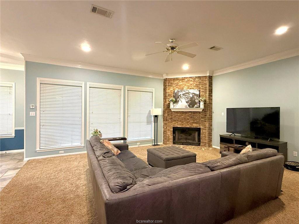 4764 Tiffany Park Circle, Bryan, TX 77802