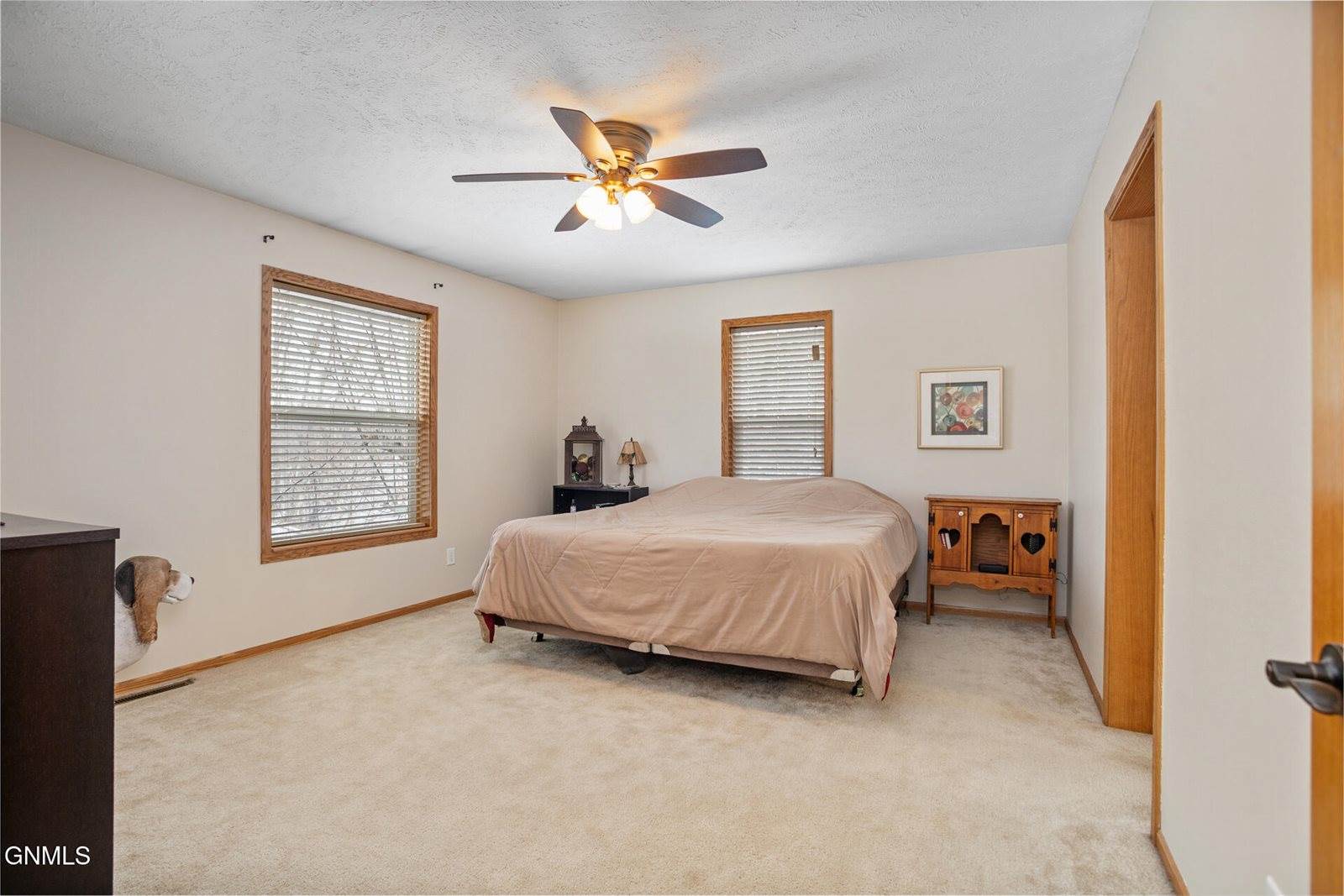 6881 2nd Avenue Circle East, Williston, ND 58801