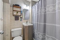 2352 South 79th St, West Allis, WI 53219