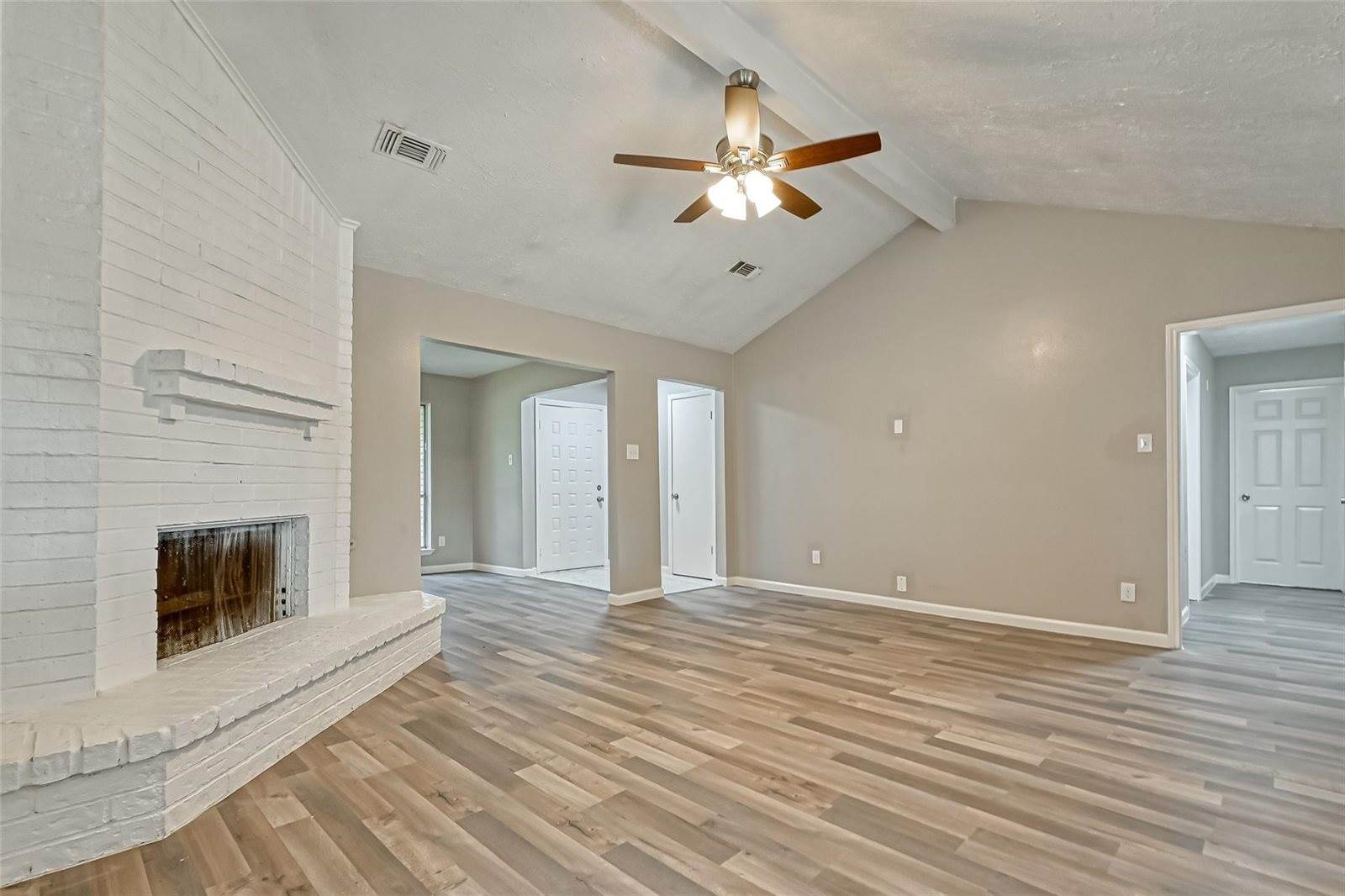 3527 Acorn Springs Lane, Spring, TX 77389