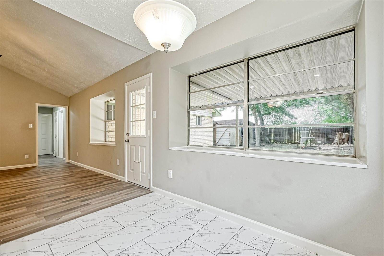 3527 Acorn Springs Lane, Spring, TX 77389