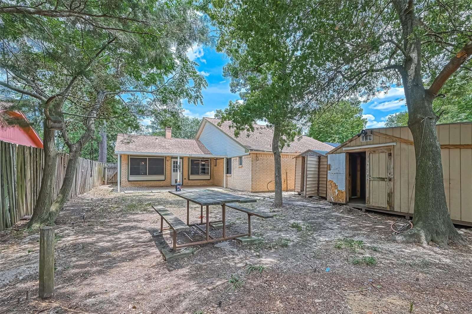 3527 Acorn Springs Lane, Spring, TX 77389