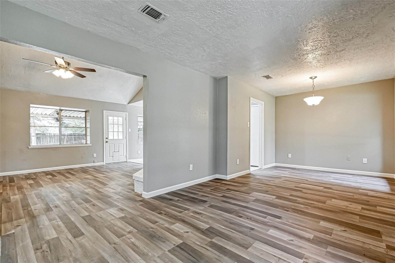 3527 Acorn Springs Lane, Spring, TX 77389