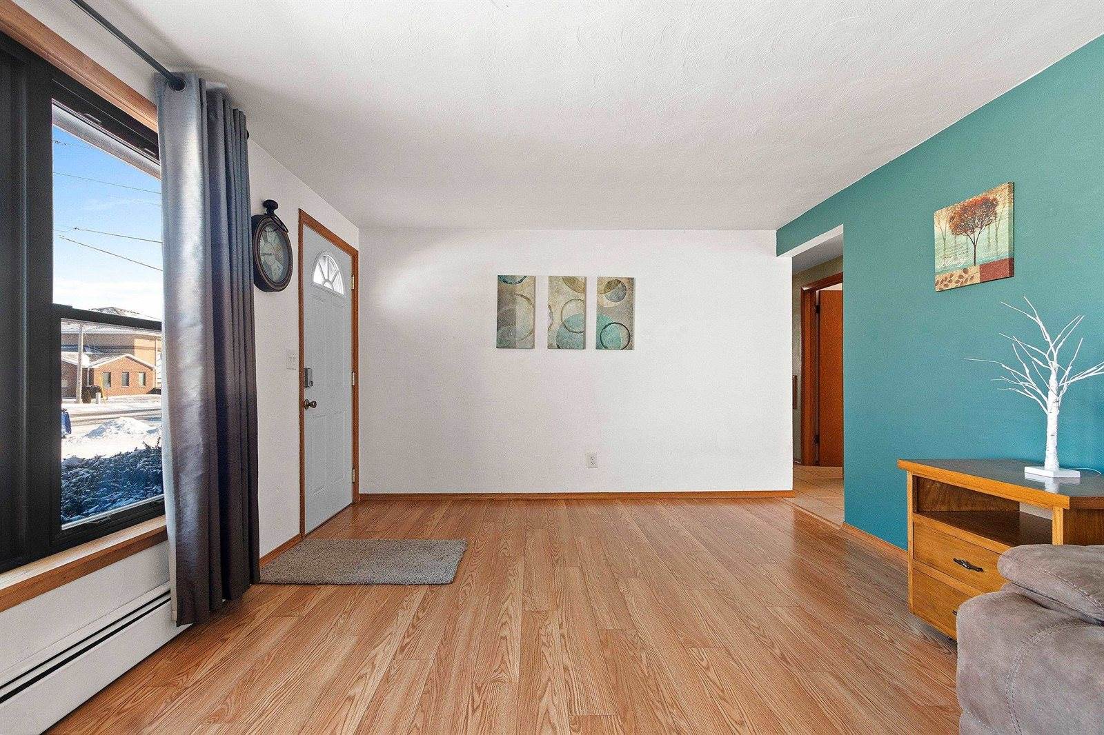 1865 Bond Street, Green Bay, WI 54303