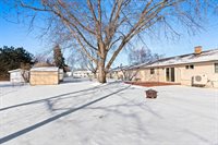 1865 Bond Street, Green Bay, WI 54303