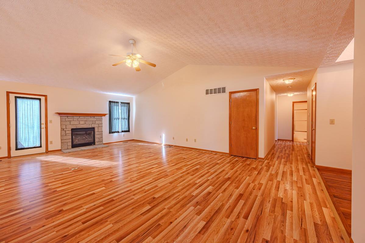 901 Delong Street, Pickerington, OH 43147