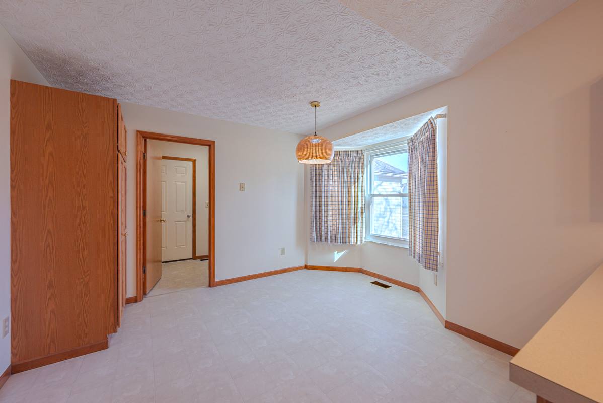 901 Delong Street, Pickerington, OH 43147