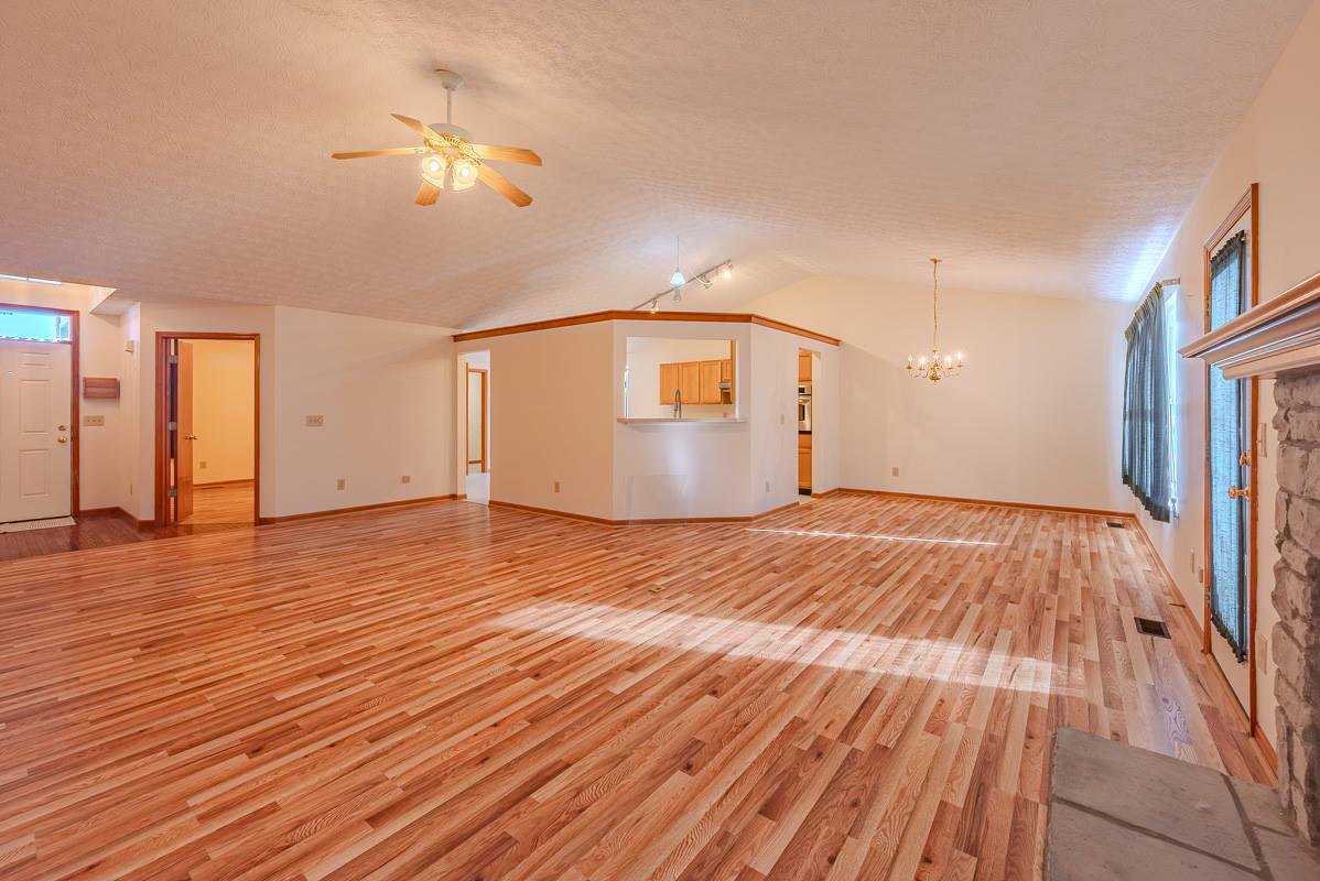 901 Delong Street, Pickerington, OH 43147