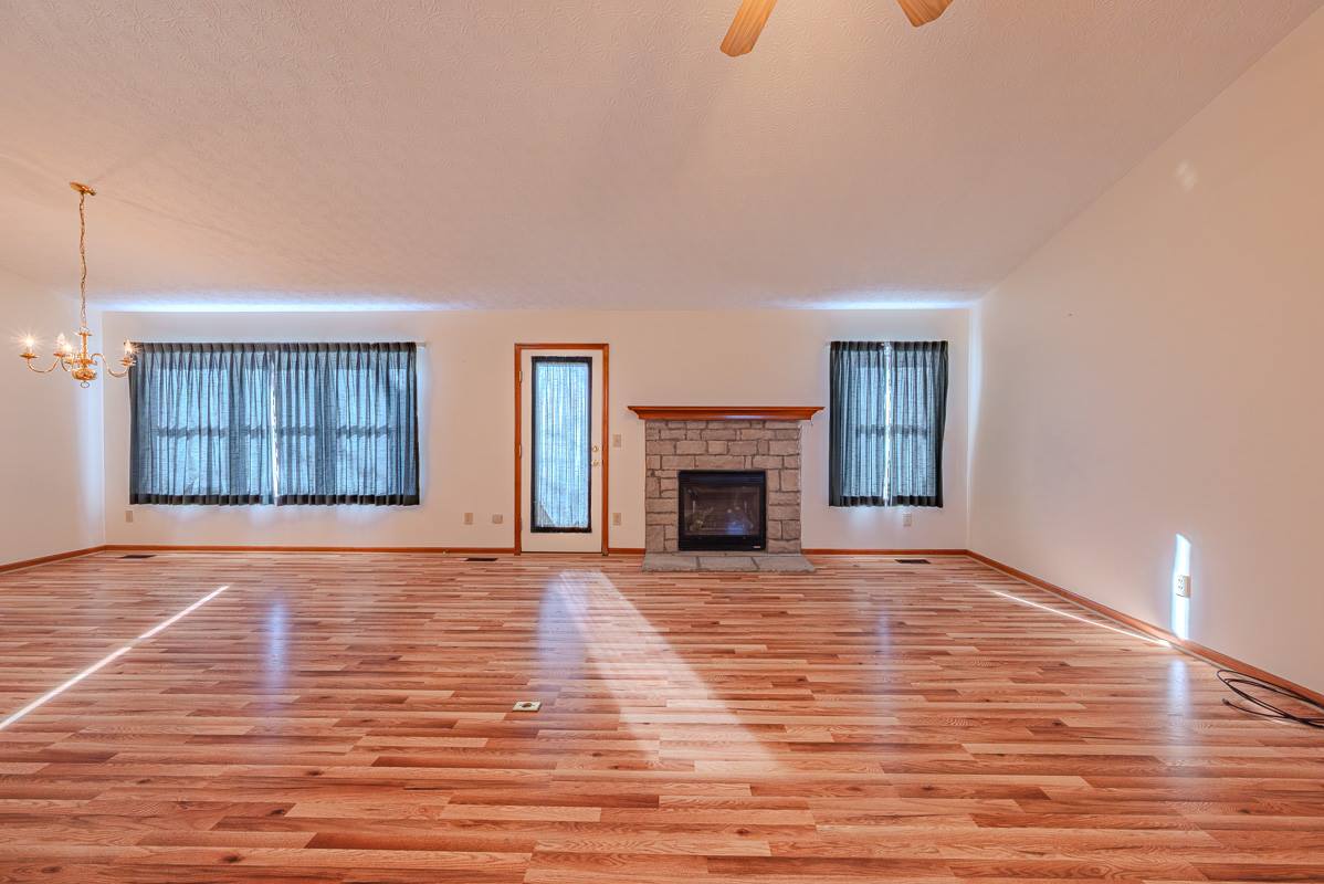 901 Delong Street, Pickerington, OH 43147