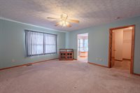 901 Delong Street, Pickerington, OH 43147