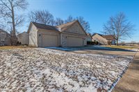 901 Delong Street, Pickerington, OH 43147