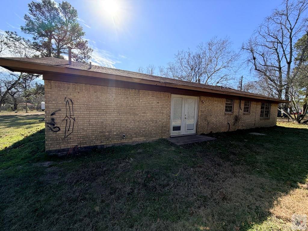 202 Carpenter, Naples, TX 75568