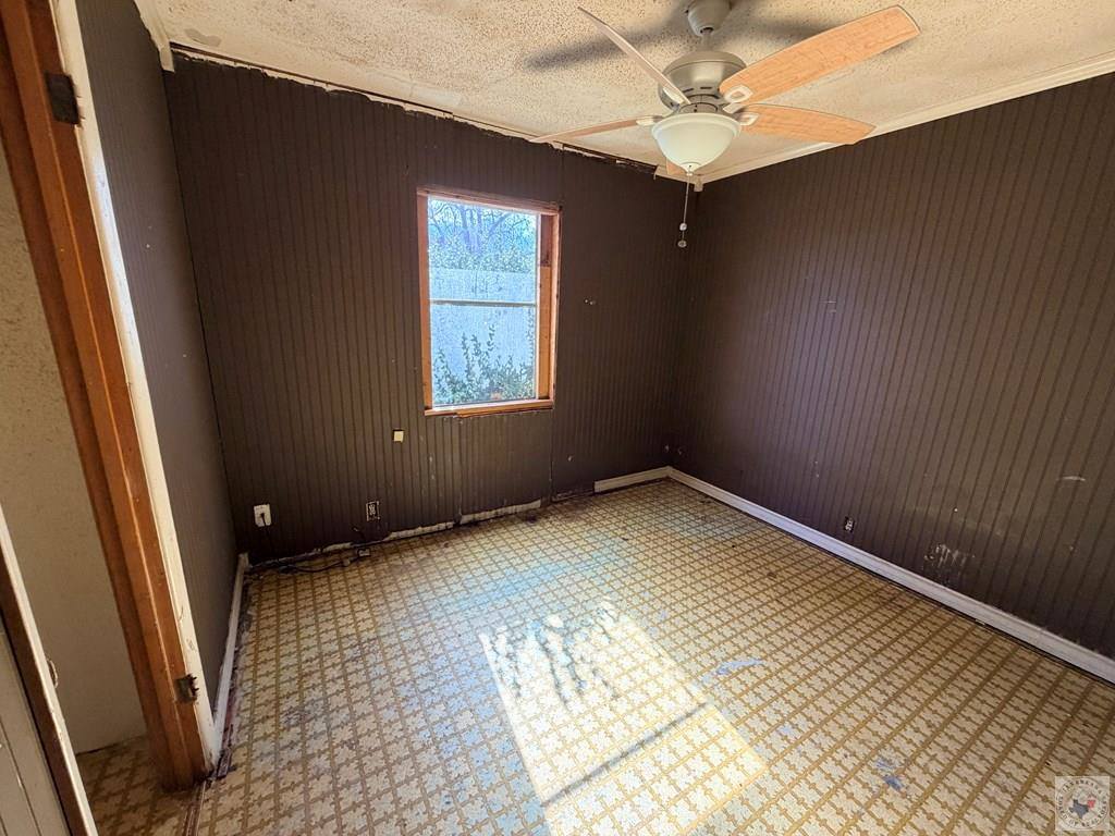 202 Carpenter, Naples, TX 75568