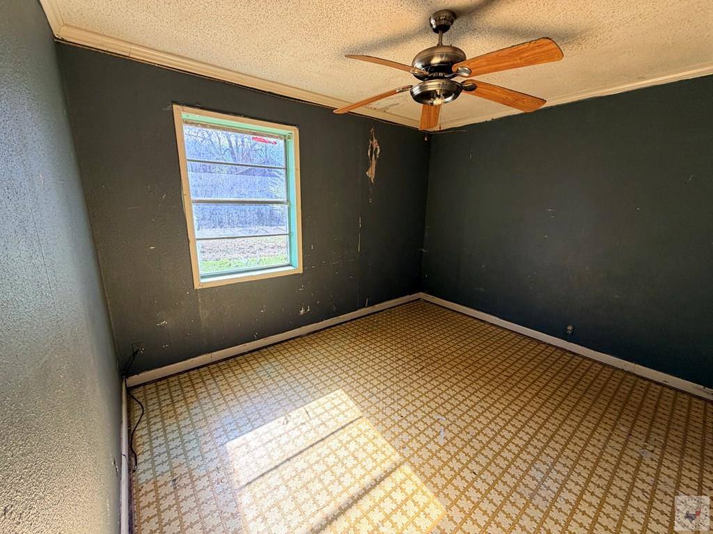 202 Carpenter, Naples, TX 75568