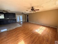 202 Carpenter, Naples, TX 75568