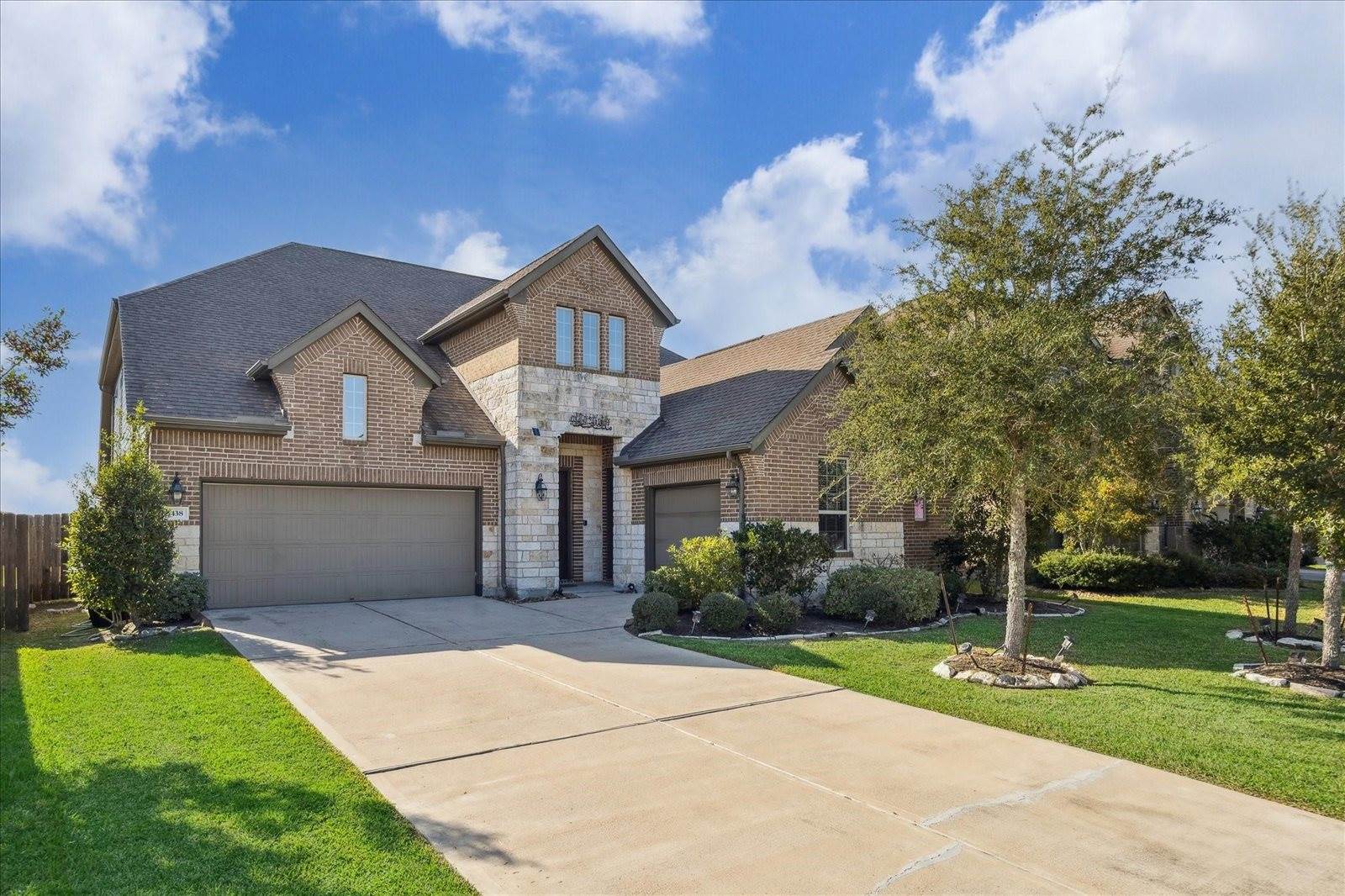 7438 Dry Stone Lane, Richmond, TX 77469