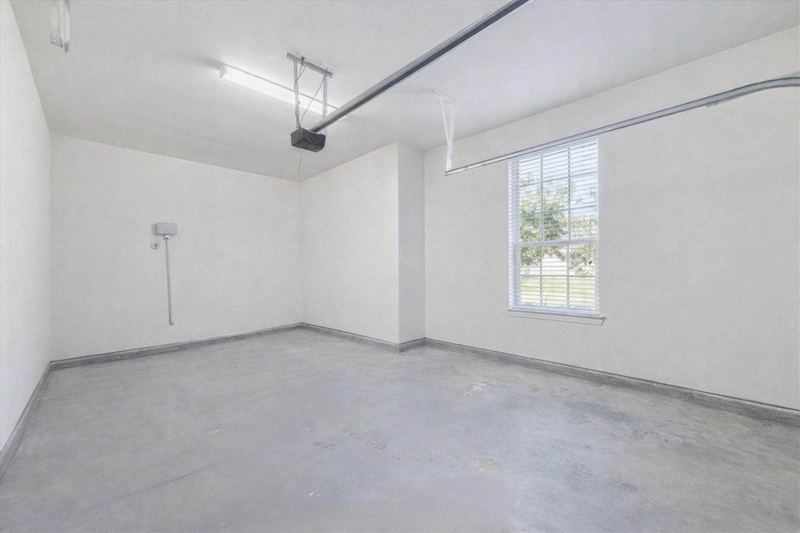 7438 Dry Stone Lane, Richmond, TX 77469