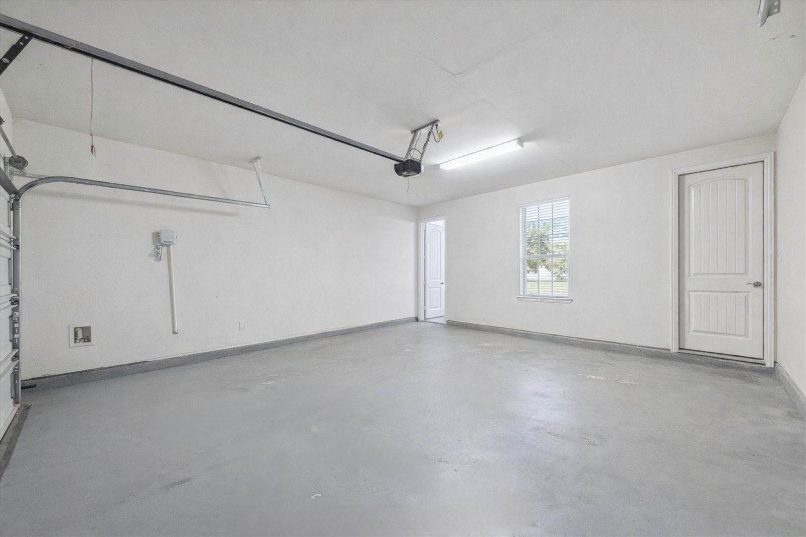 7438 Dry Stone Lane, Richmond, TX 77469