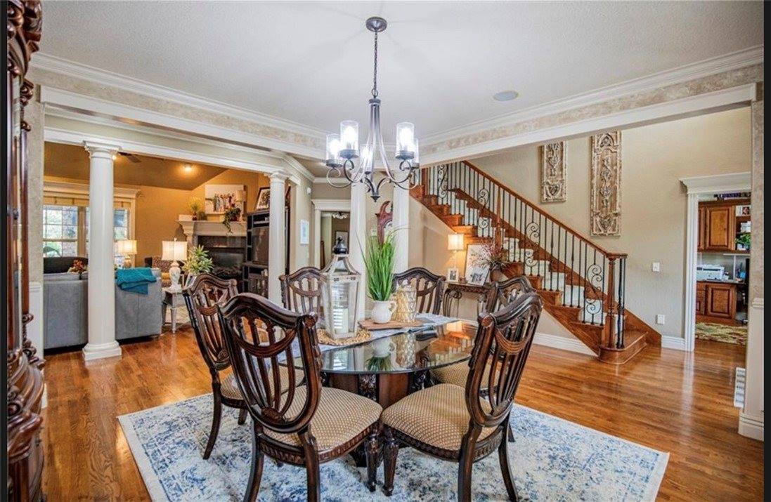 1706 Autumn Avenue, Bentonville, AR 72712