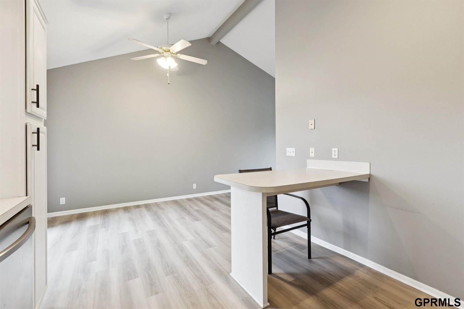 8928 North 78 Avenue Circle, Omaha, NE 68122