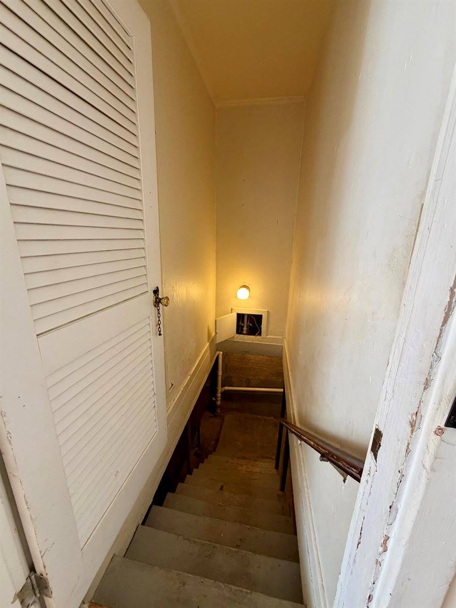 175 Pleasant Avenue, Madawaska, ME 04756