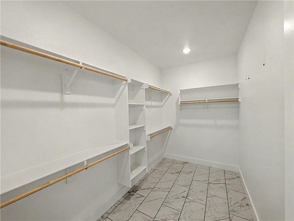 6907 High Meadow Boulevard, Bentonville, AR 72713