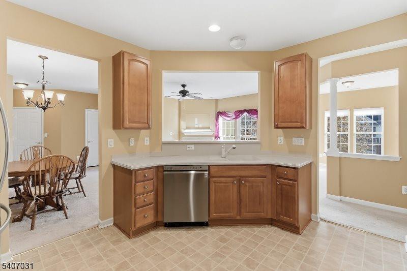 2 Steele Pl, Hillsborough Township, NJ 08844