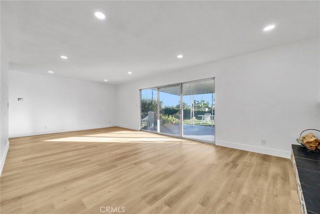 1004 East Saga Street, Glendora, CA 91741