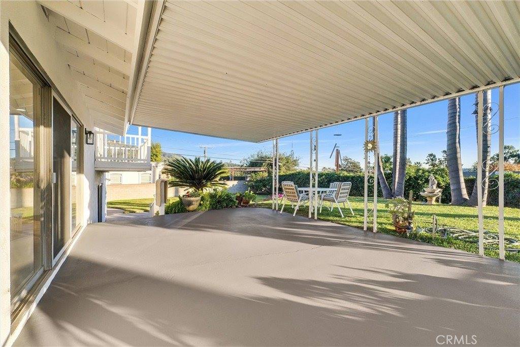 1004 East Saga Street, Glendora, CA 91741