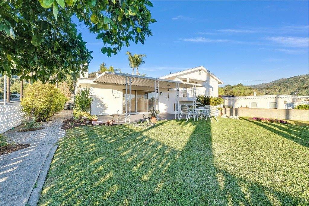 1004 East Saga Street, Glendora, CA 91741
