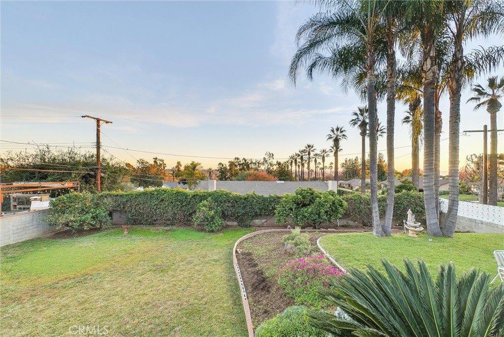 1004 East Saga Street, Glendora, CA 91741
