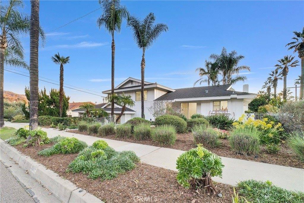 1004 East Saga Street, Glendora, CA 91741