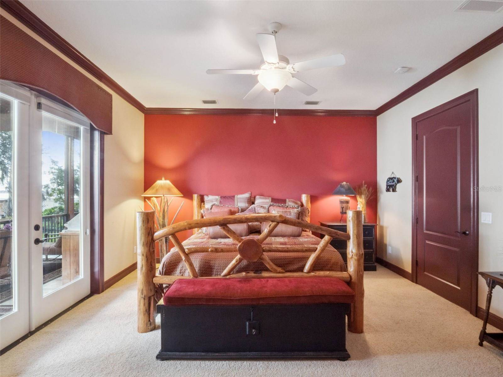 1490 Lakeshore Drive, Mount Dora, FL 32757