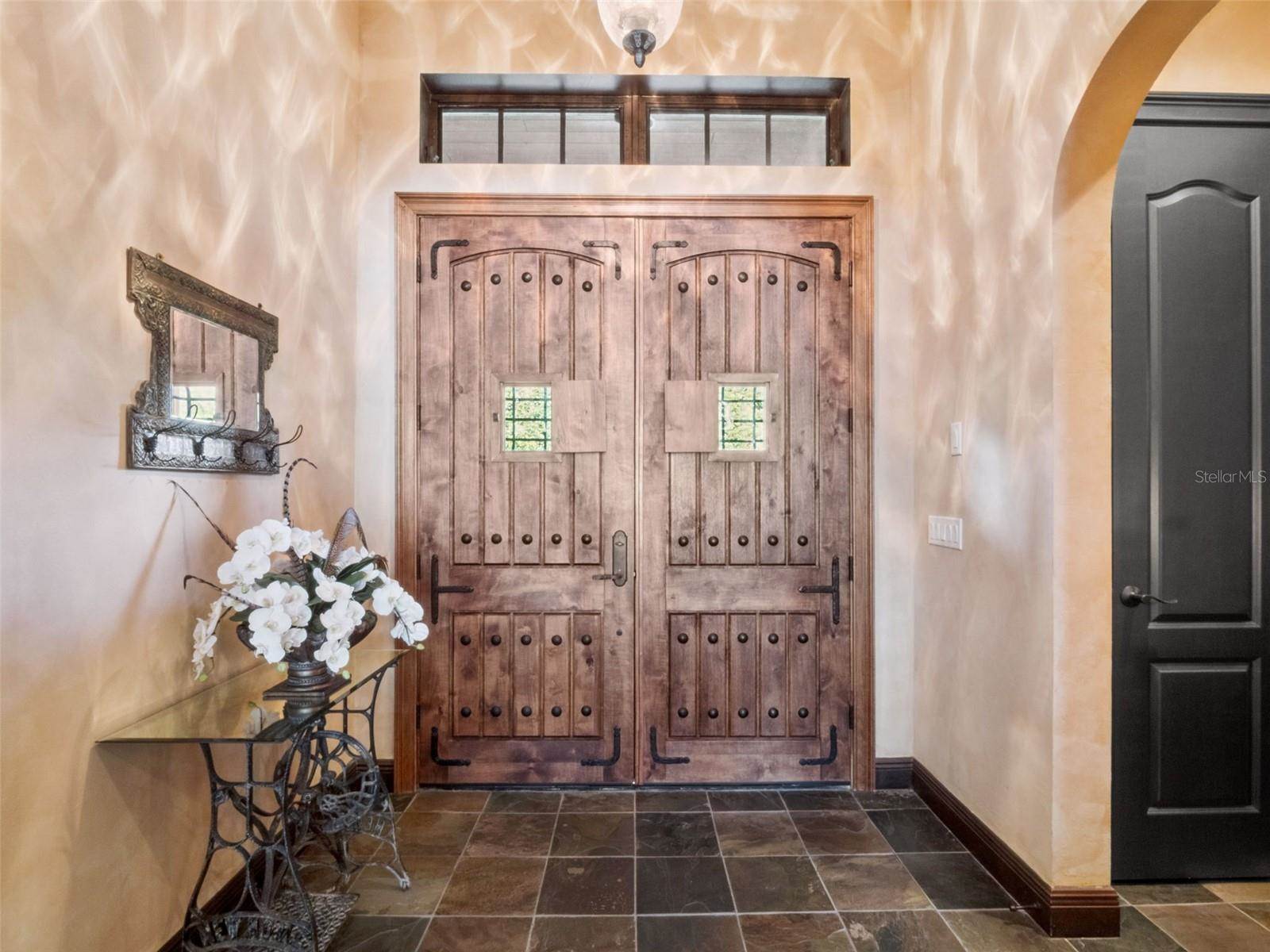 1490 Lakeshore Drive, Mount Dora, FL 32757