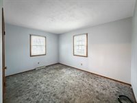 711 Virginia Avenue, Lena, IL 61048