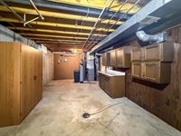 711 Virginia Avenue, Lena, IL 61048