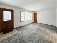 711 Virginia Avenue, Lena, IL 61048