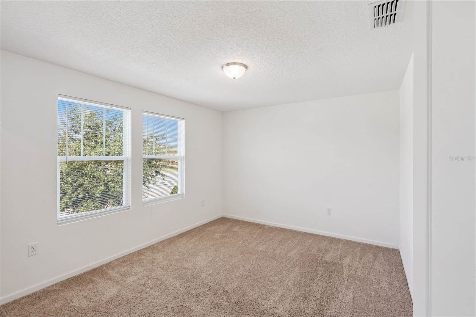 16505 Cherry Landing Drive, Groveland, FL 34736