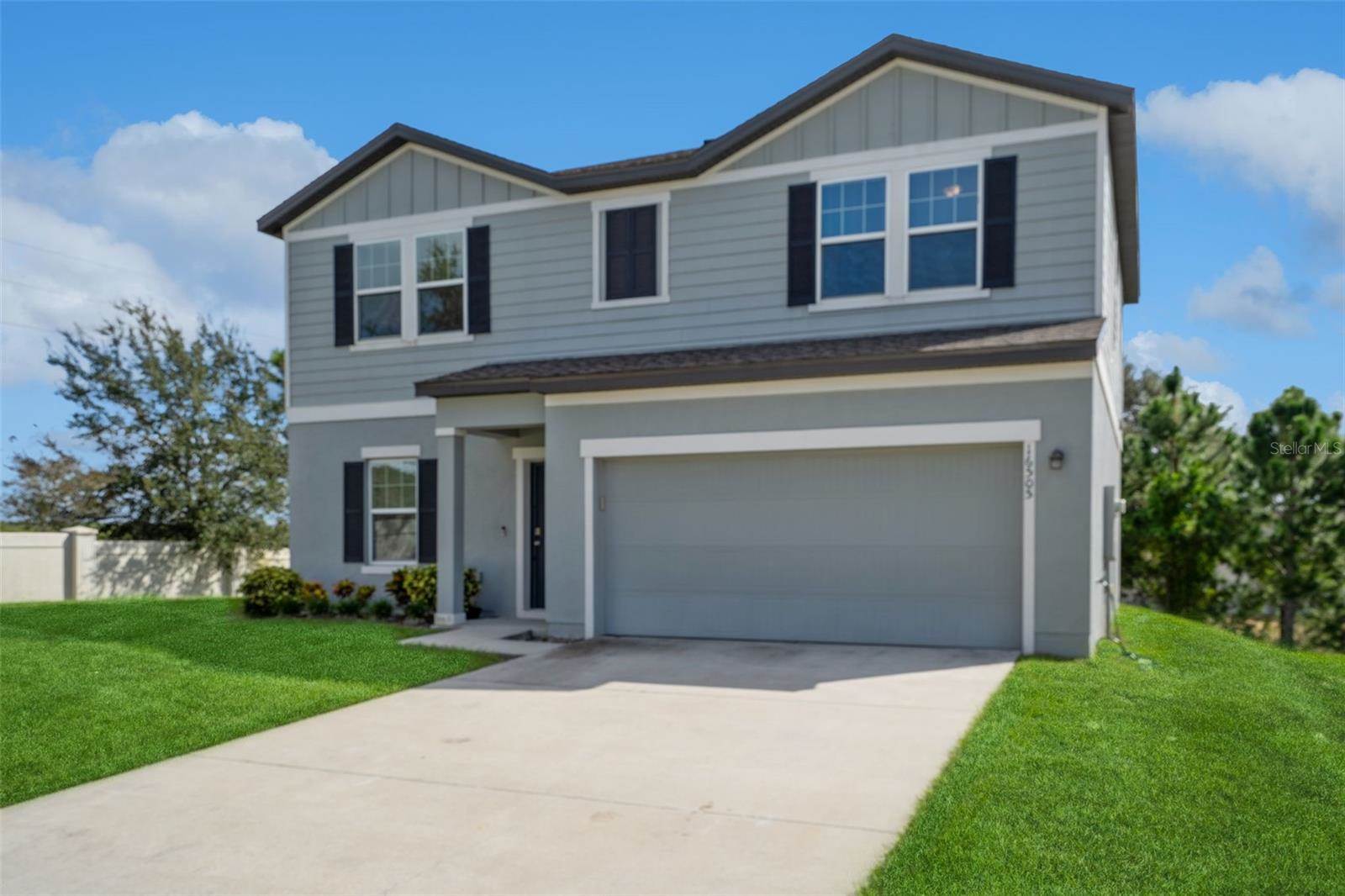 16505 Cherry Landing Drive, Groveland, FL 34736