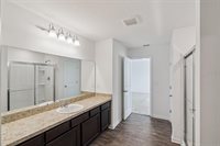 16505 Cherry Landing Drive, Groveland, FL 34736