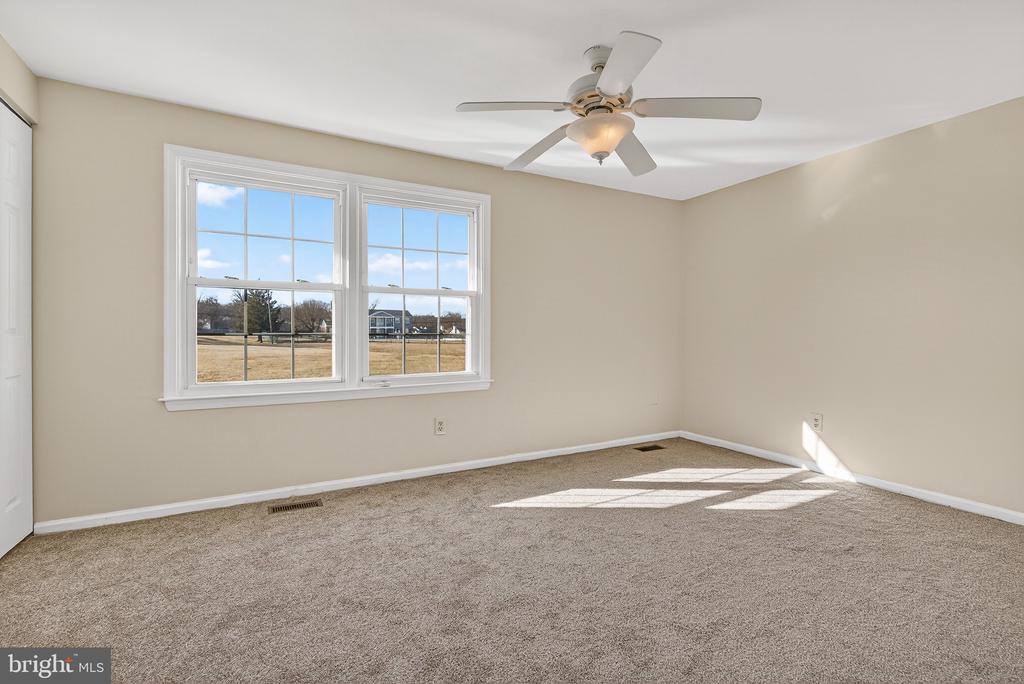 23 Guinevere Court, Baltimore, MD 21237