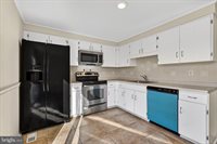 23 Guinevere Court, Baltimore, MD 21237