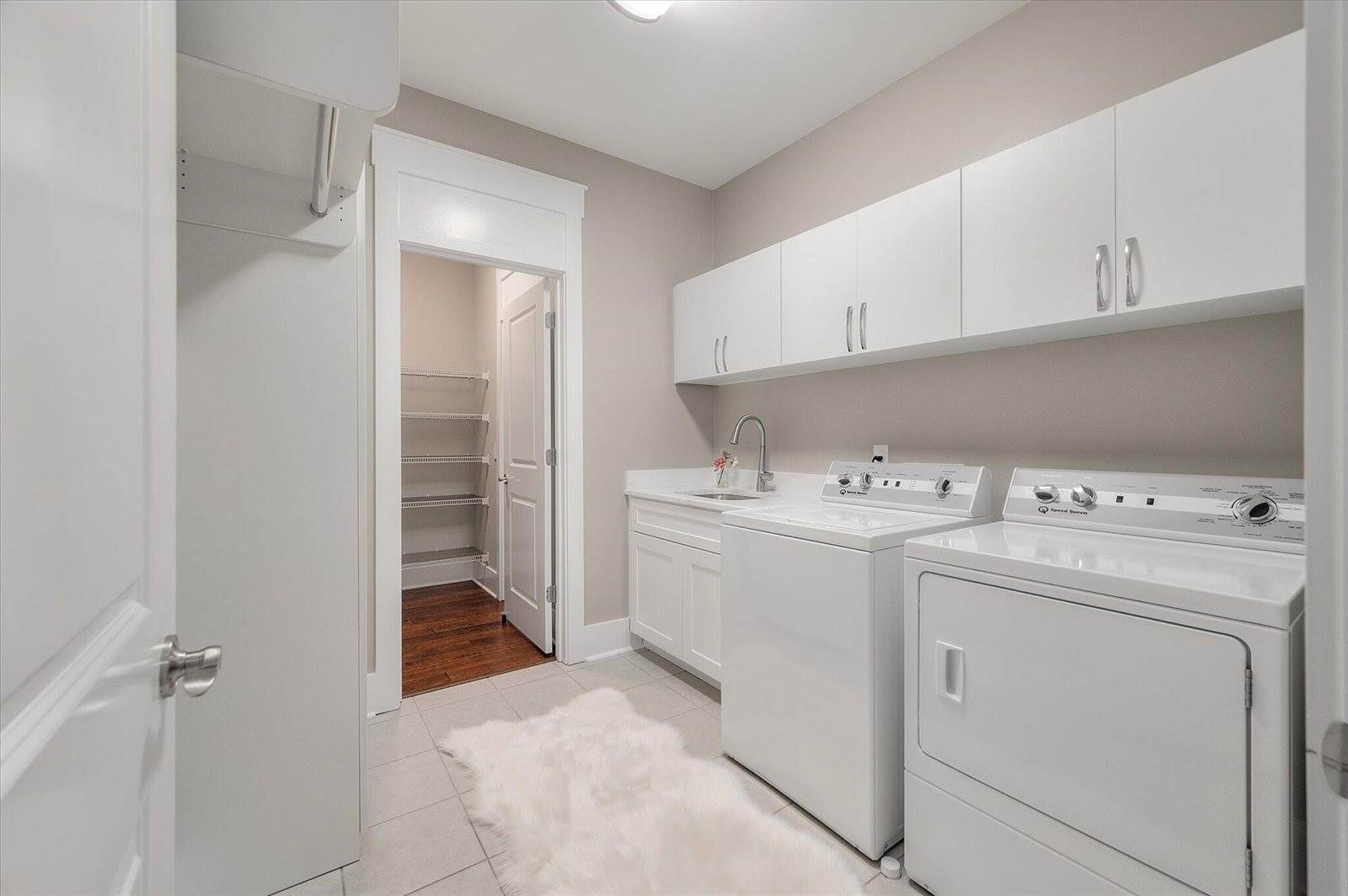 6002 Wild Azalea Road, Summerville, SC 29483