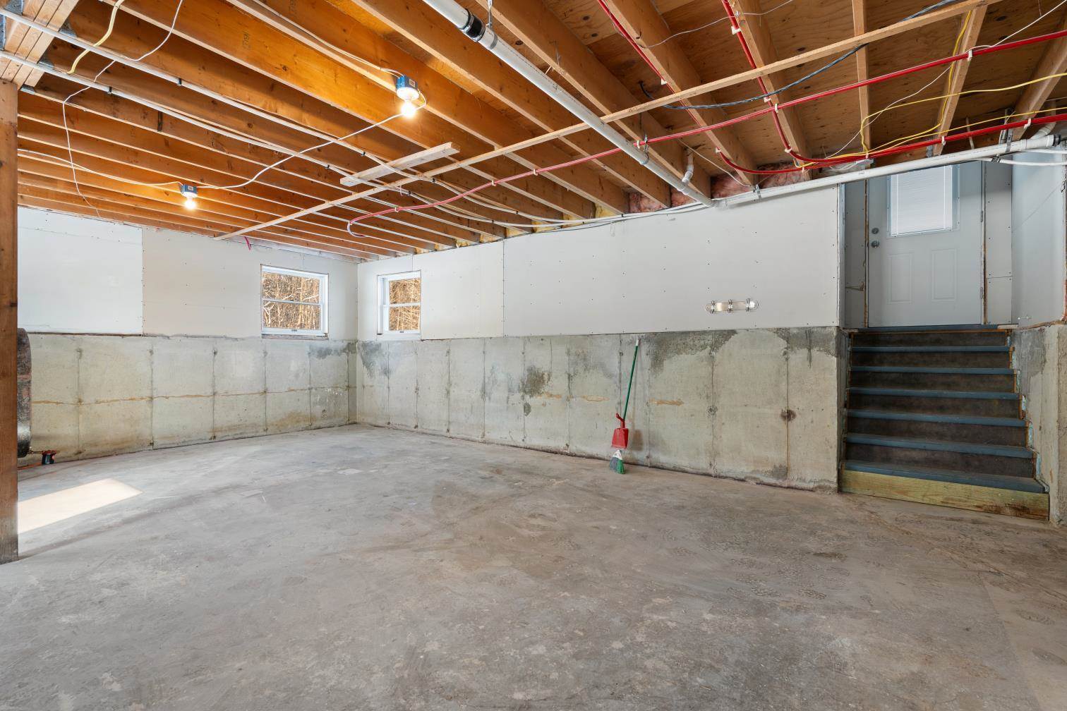 545 Fuller Road, Hermon, ME 04401