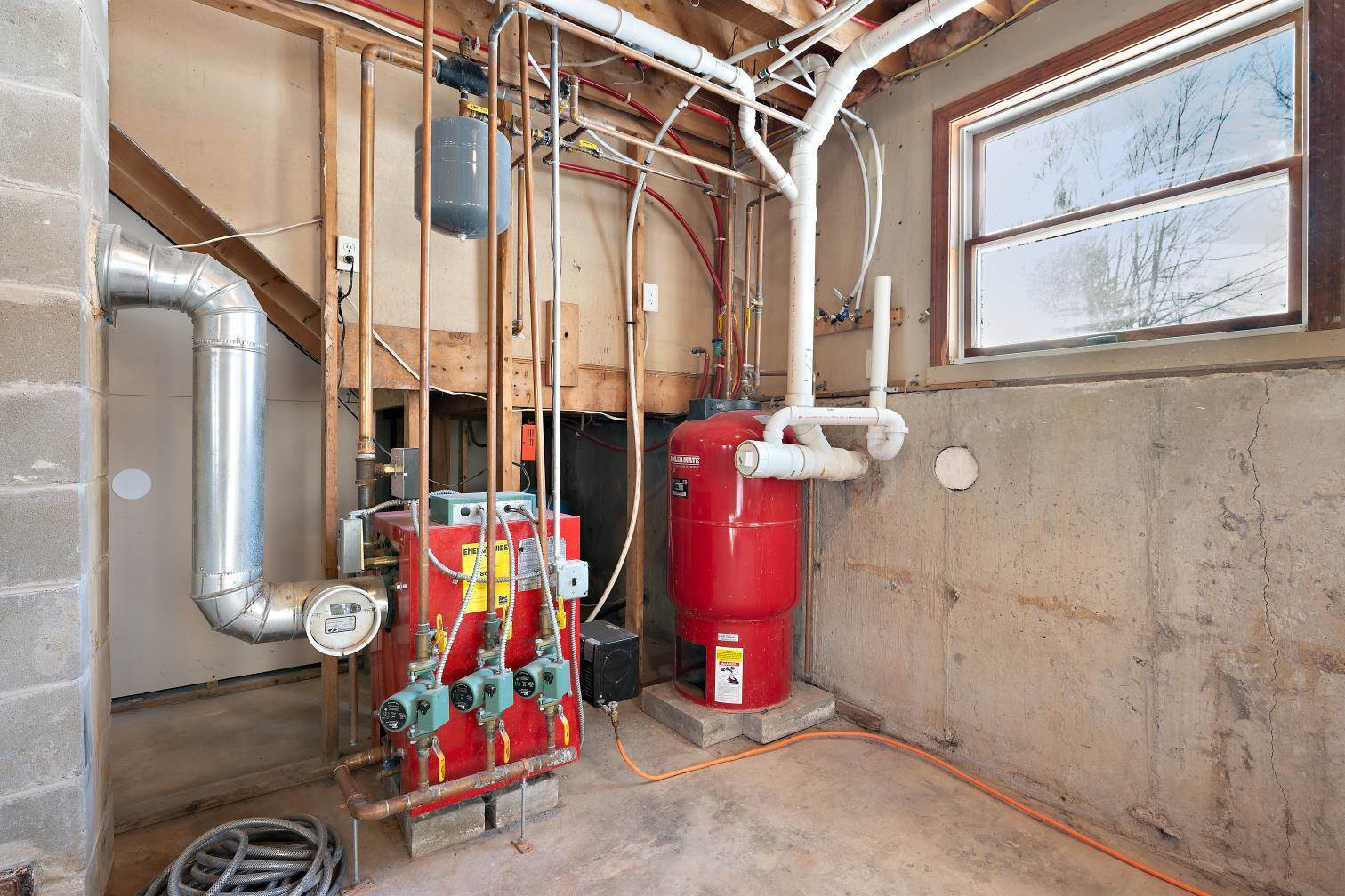 545 Fuller Road, Hermon, ME 04401