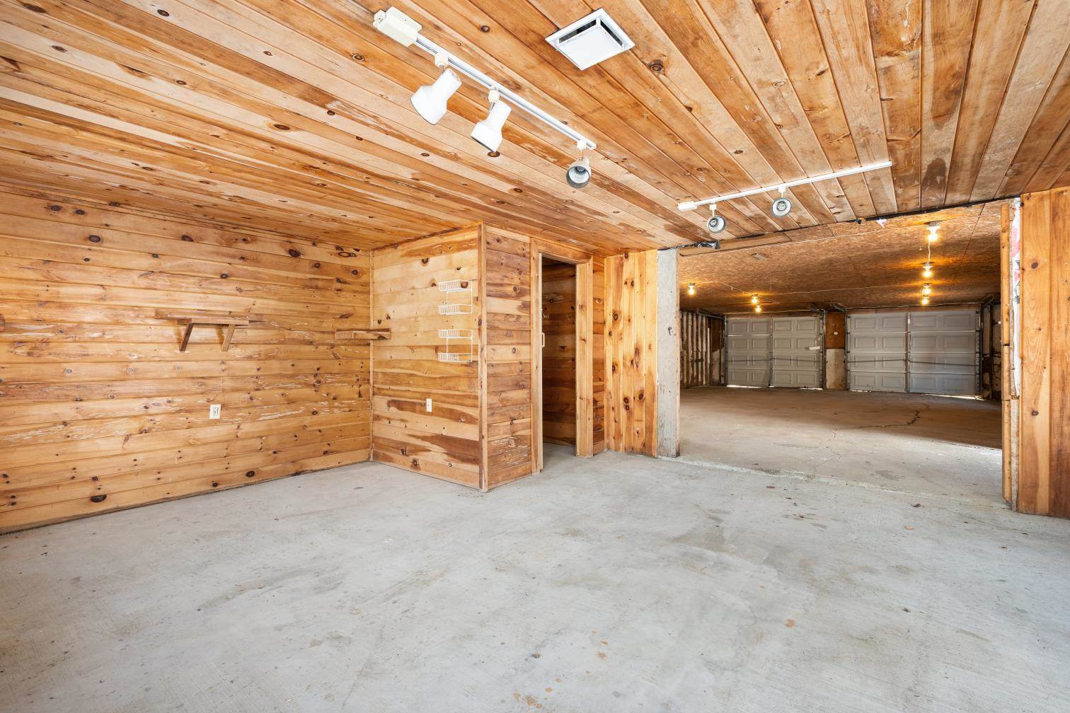 545 Fuller Road, Hermon, ME 04401