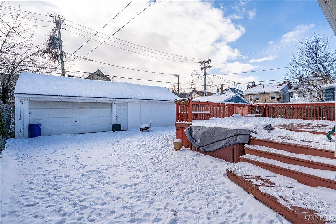 36 Lyndhurst Avenue, Buffalo, NY 14216